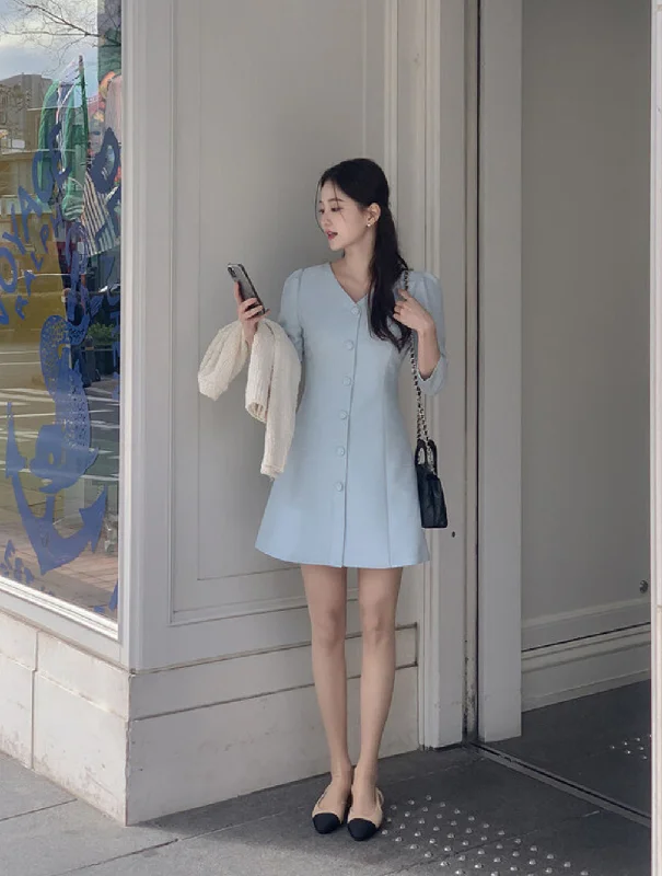 Everyday Dress with Bell Sleeves for a Dramatic Look​ [🌷S/S] DH Ciniel V-neck Tweed OPS🤎Premium