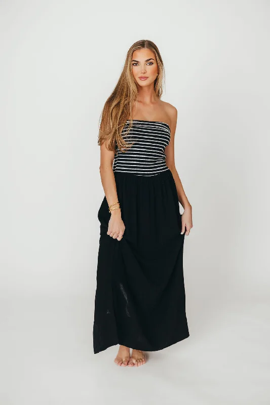 Midi dresses with V - necklines for a flattering and elongating effect Annie Linen & Knit Maxi Dress in Black Stripe Midi dresses with V - necklines for a flattering and elongating effect Annie Linen & Knit Maxi Dress in Black Stripe