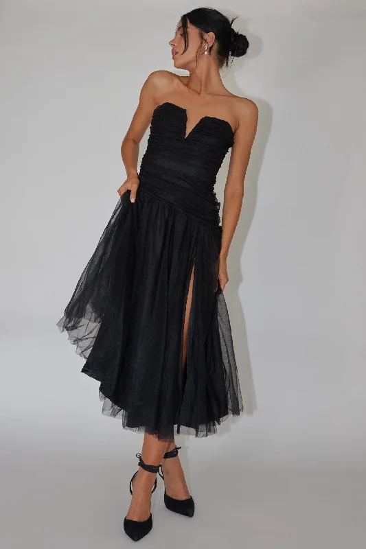Maxi - inspired midi dresses with flowing fabrics for a beachy vibe Daphnie Drop Waist Tulle Midi Dress Black Maxi - inspired midi dresses with flowing fabrics for a beachy vibe Daphnie Drop Waist Tulle Midi Dress Black