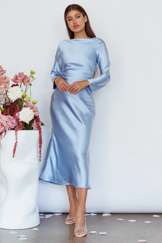 Midi dresses with ruffled bodices for a more pronounced feminine look Loveland Cowl Back Midi Dress Ice Midi dresses with ruffled bodices for a more pronounced feminine look Loveland Cowl Back Midi Dress Ice