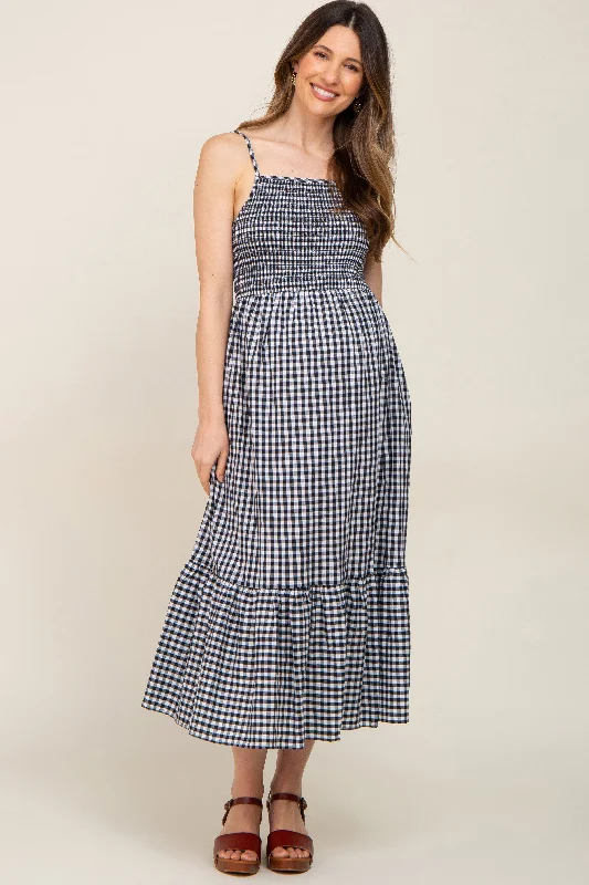 Maternity dress for a baby's first visit to the bird sanctuary Black Gingham Smocked Maternity Midi Dress Maternity dress for a baby's first visit to the bird sanctuary Black Gingham Smocked Maternity Midi Dress