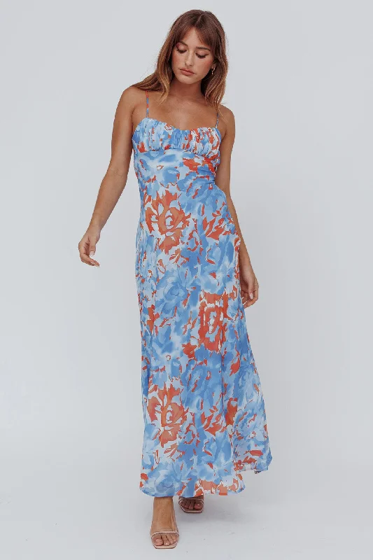 Midi dresses with ruched bodices for a feminine and fitted feel Nerida Twist Back Maxi Dress Abstract Blue Midi dresses with ruched bodices for a feminine and fitted feel Nerida Twist Back Maxi Dress Abstract Blue