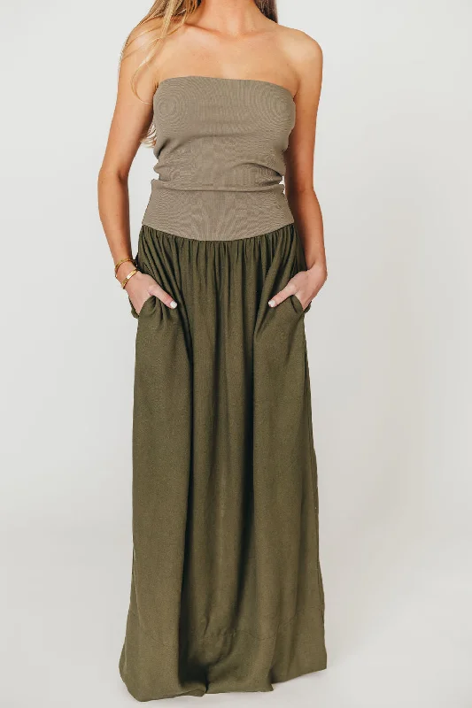 Midi dresses with ruffled bodices for a more pronounced feminine look Kaylee Linen and Ribbed Knit Maxi Dress in Olive