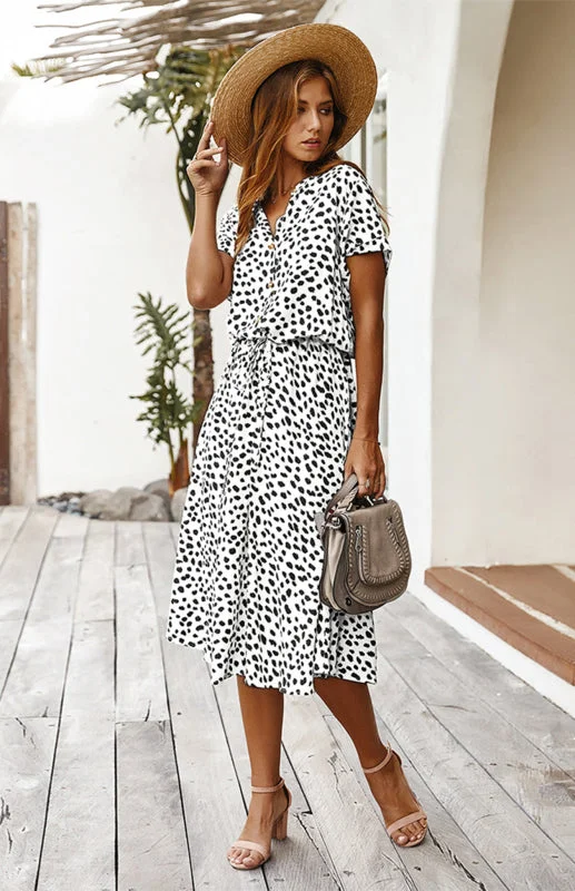 Mini dresses with tiered skirts for added volume BerryBetty - Women's Polka Dot Short Sleeve Shirt Collar Dress Mini dresses with tiered skirts for added volume BerryBetty - Women's Polka Dot Short Sleeve Shirt Collar Dress