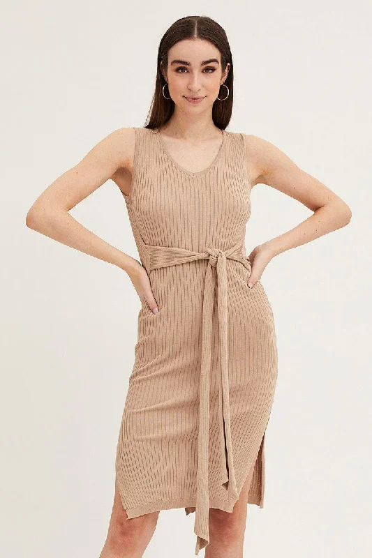 Midi dresses with bow accents for a sweet and charming look Brown Knit Midi Dress