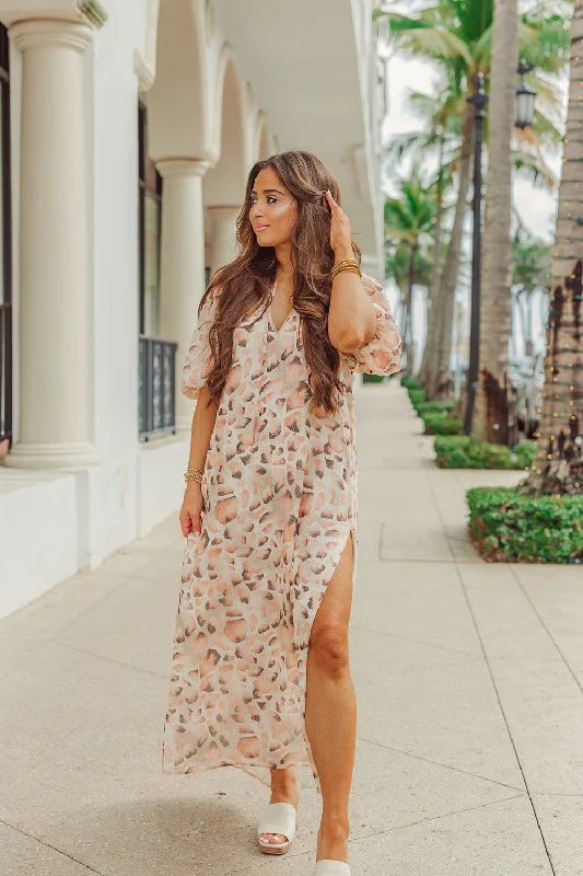 Everyday Dress with Removable Accessories for Customization Pamela Caftan Maxi Dress - Shell Everyday Dress with Removable Accessories for Customization Pamela Caftan Maxi Dress - Shell