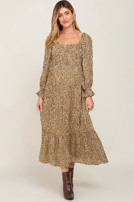 Maternity dress for baby shower with floral pattern Mocha Leopard Print Square Neck Smocked Maternity Midi Dress Maternity dress for baby shower with floral pattern Mocha Leopard Print Square Neck Smocked Maternity Midi Dress