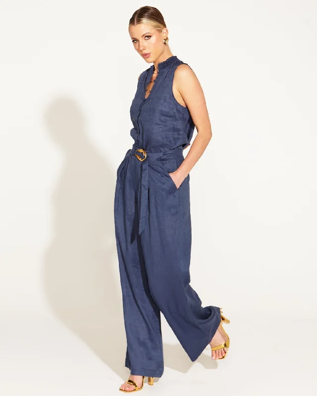 Plus Size Women's Embroidered Tight Trousers in White for a Feminine and Elegant StyleFate A Walk In The Park Fisherman Pant Navy Plus Size Women's Embroidered Tight Trousers in White for a Feminine and Elegant StyleFate A Walk In The Park Fisherman Pant Navy