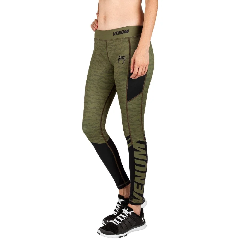 Women's Metallic Tight Trousers in Gold for a Glamorous Party EnsembleLegging Femme Venum Power 2.0 Women's Metallic Tight Trousers in Gold for a Glamorous Party EnsembleLegging Femme Venum Power 2.0