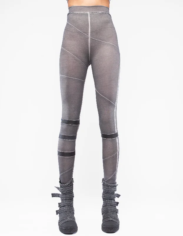 Women's Faux Leather Tight Trousers with Studded Details in Brown for an Edgy StyleLEGGINGS CABIN W Women's Faux Leather Tight Trousers with Studded Details in Brown for an Edgy StyleLEGGINGS CABIN W