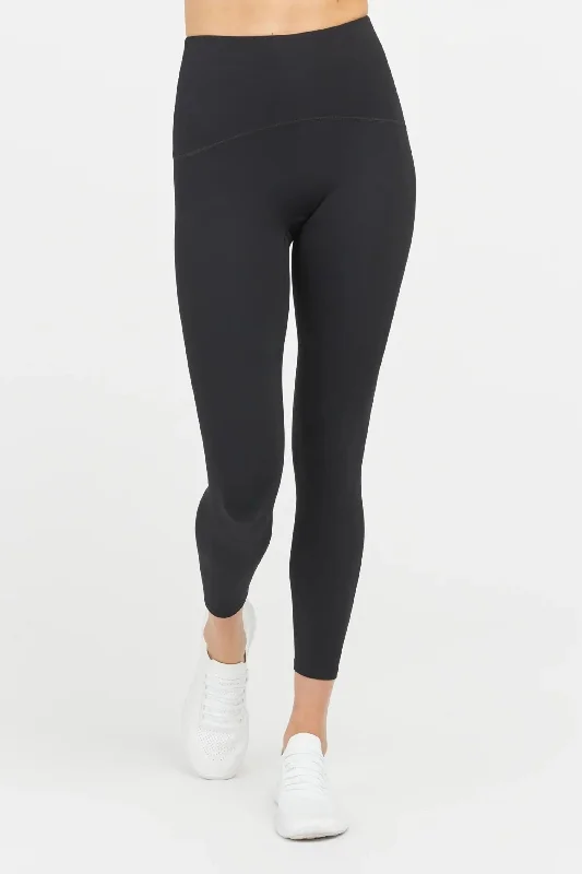 Spanx Booty Boost 7/8 Leggings