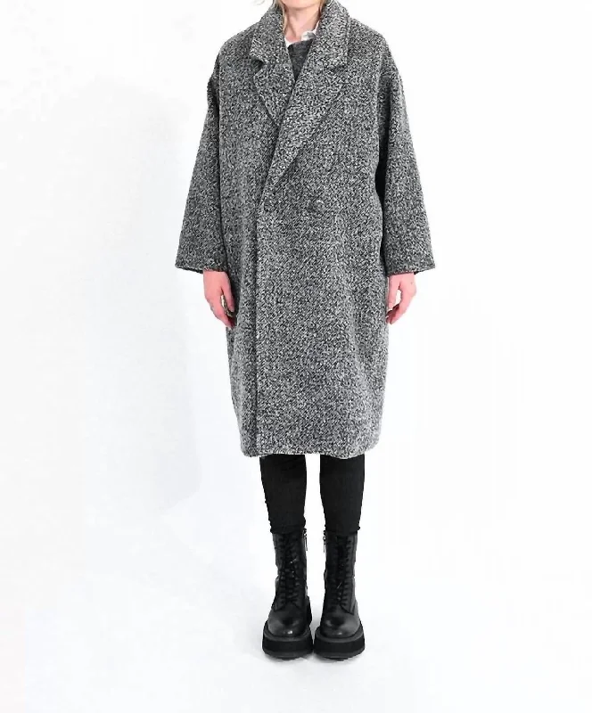 Women's overalls with a flapped pocket designLoose Overcoat In Ash Black