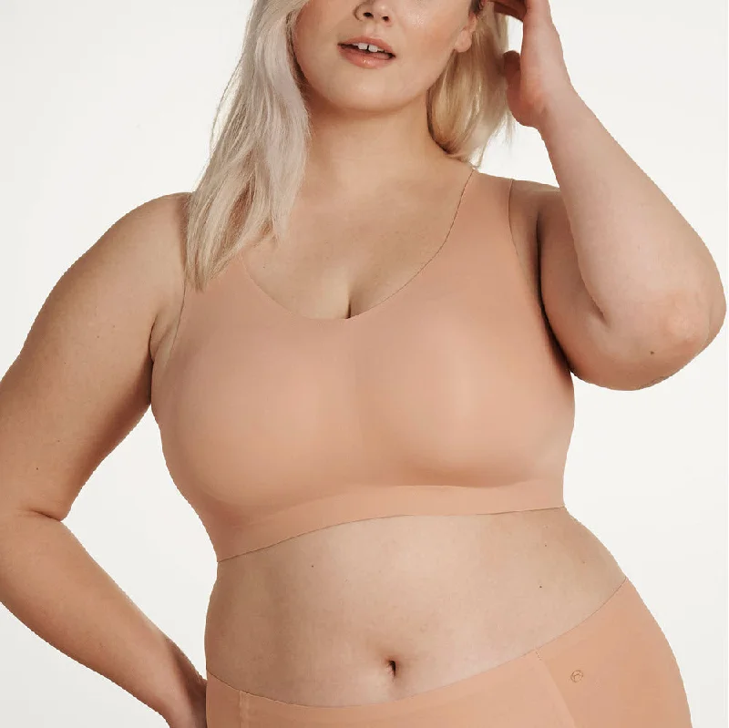 bralette with underwire for added supportEvelyn & Bobbie Defy Himalayan Salt Wireless Bra