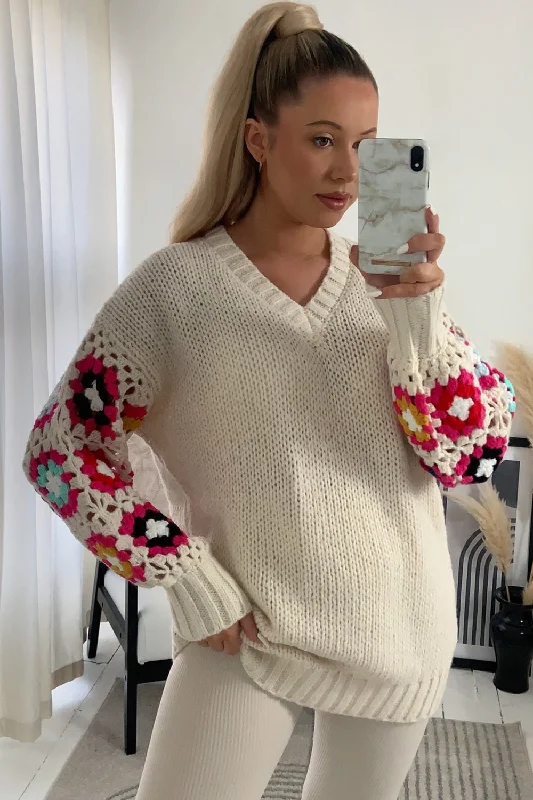 oversized women cardigan for a trendy and cozy lookAnita Cream Crochet Pattern V Neck Knitted Jumper oversized women cardigan for a trendy and cozy lookAnita Cream Crochet Pattern V Neck Knitted Jumper