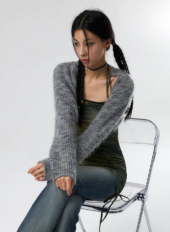 cropped women cardigan to pair with high - waisted jeansChunky Knit Bolero IS327