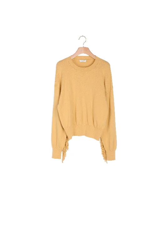 hand knitted women cardigan with artisanal charmPull en laine et cachemire avec franges