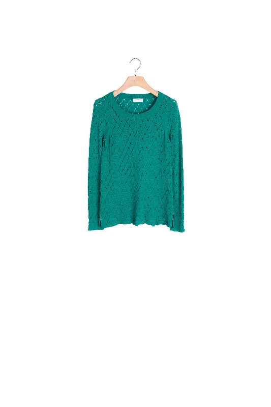 cropped women cardigan to pair with high - waisted jeansPull fantaisie manches longues cropped women cardigan to pair with high - waisted jeansPull fantaisie manches longues