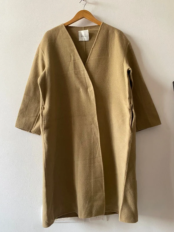 Women's overalls with a lace - up detailOvercoat
