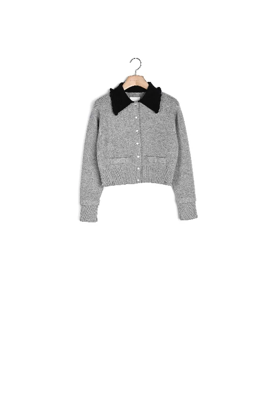 boyfriend style women cardigan for a relaxed fitCardicoat court