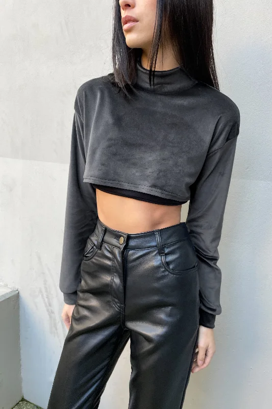 v neck women cardigan to elongate the necklineVELVET TURTLENECK TOP