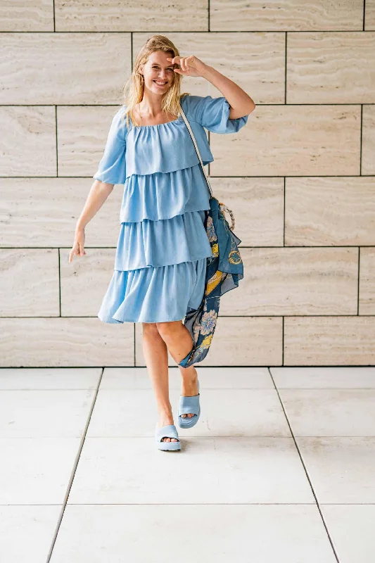 Pleated Women Dress with a Timeless and Elegant TextureFibre Mood Trix Dress