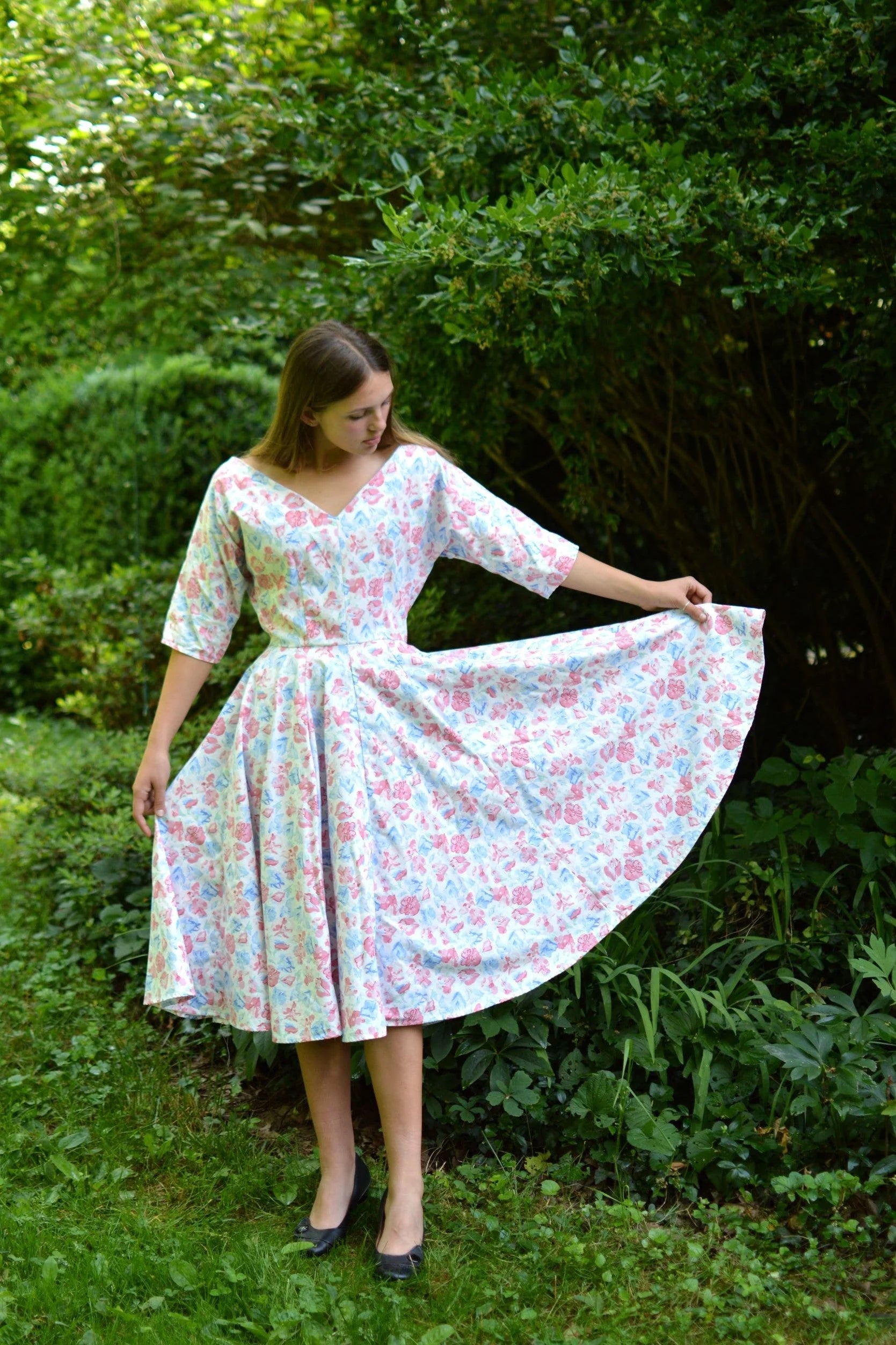 Off - the - Shoulder Women Dress for a Romantic and Feminine LookFolkwear 241 Fifties Fit and Flair Dress Off - the - Shoulder Women Dress for a Romantic and Feminine LookFolkwear 241 Fifties Fit and Flair Dress