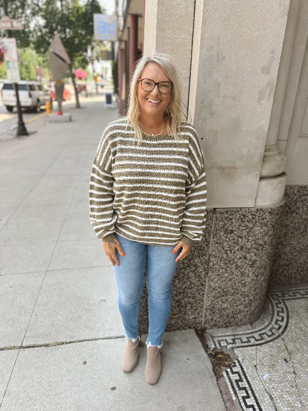 Plus Size Women's Ruffled Hem Sweaters in Floral PrintsOlive Striped Relaxed Fit Sweater