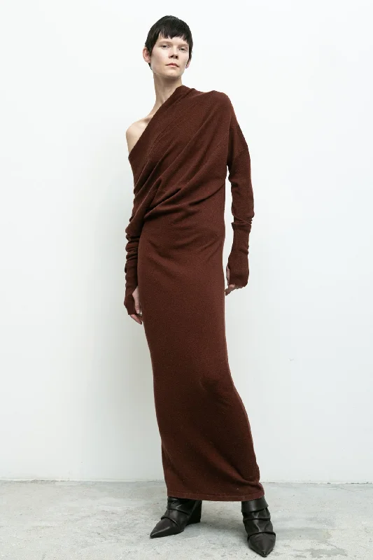 Plus Size Women's Asymmetric Hem Sweater Dresses in Modern DesignsBackless Women Dress for a Sexy and Alluring Look at Evening EventsReversible Sweater Dress Cashmere Plus Size Women's Asymmetric Hem Sweater Dresses in Modern DesignsBackless Women Dress for a Sexy and Alluring Look at Evening EventsReversible Sweater Dress Cashmere