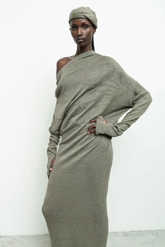 Knee - Length Women's Wool Blend Sweater Dresses in Neutral ColorsPlus Size Women Dress with a Flattering A - Line Cut for Comfort and StyleReversible Sweater Dress Linen Knee - Length Women's Wool Blend Sweater Dresses in Neutral ColorsPlus Size Women Dress with a Flattering A - Line Cut for Comfort and StyleReversible Sweater Dress Linen
