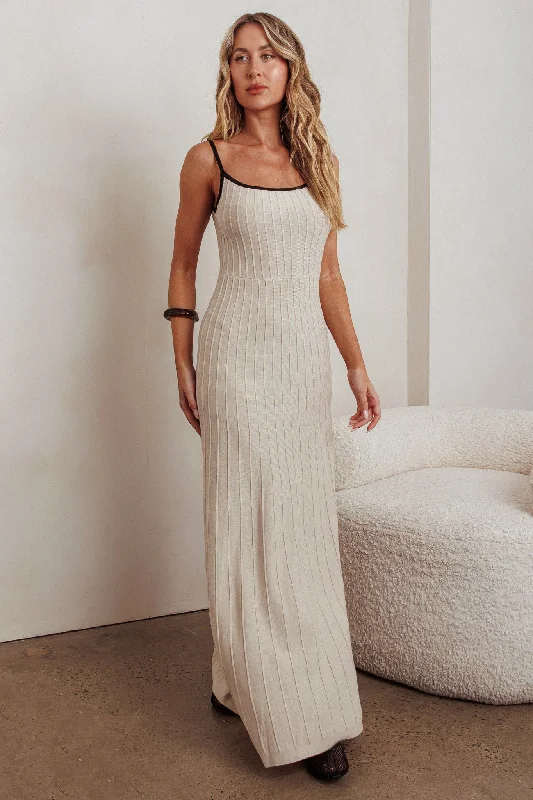 Mermaid - Style Women Dress with a Fitted Silhouette for Special OccasionsInterstellar Contrast Knit Maxi Dress Oat Mermaid - Style Women Dress with a Fitted Silhouette for Special OccasionsInterstellar Contrast Knit Maxi Dress Oat