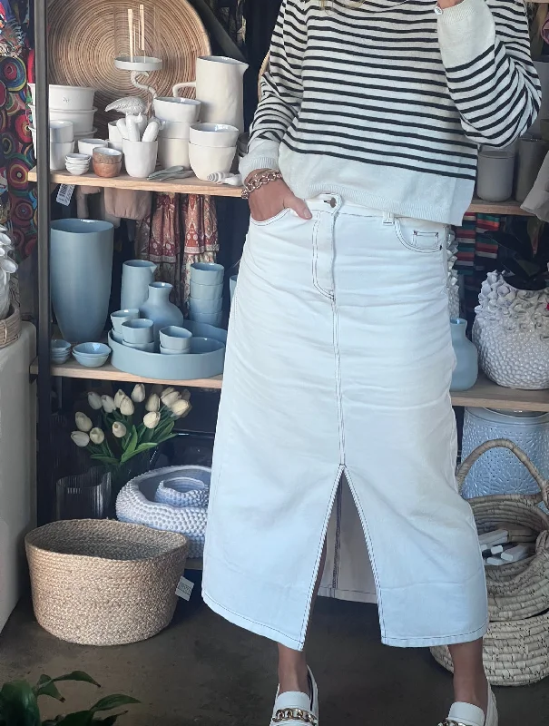 Off - the - Shoulder Women Dress for a Romantic and Feminine Look Off - the - Shoulder Women Dress for a Romantic and Feminine Look Denim Midi Skirt- vintage white Off - the - Shoulder Women Dress for a Romantic and Feminine Look Off - the - Shoulder Women Dress for a Romantic and Feminine Look Denim Midi Skirt- vintage white