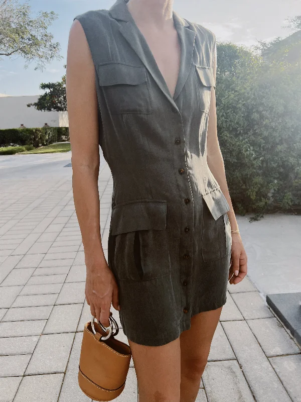 Wrap - Style Women Dress with Adjustable Fit for All Body Types Wrap - Style Women Dress with Adjustable Fit for All Body Types HARRIET DRESS Wrap - Style Women Dress with Adjustable Fit for All Body Types Wrap - Style Women Dress with Adjustable Fit for All Body Types HARRIET DRESS