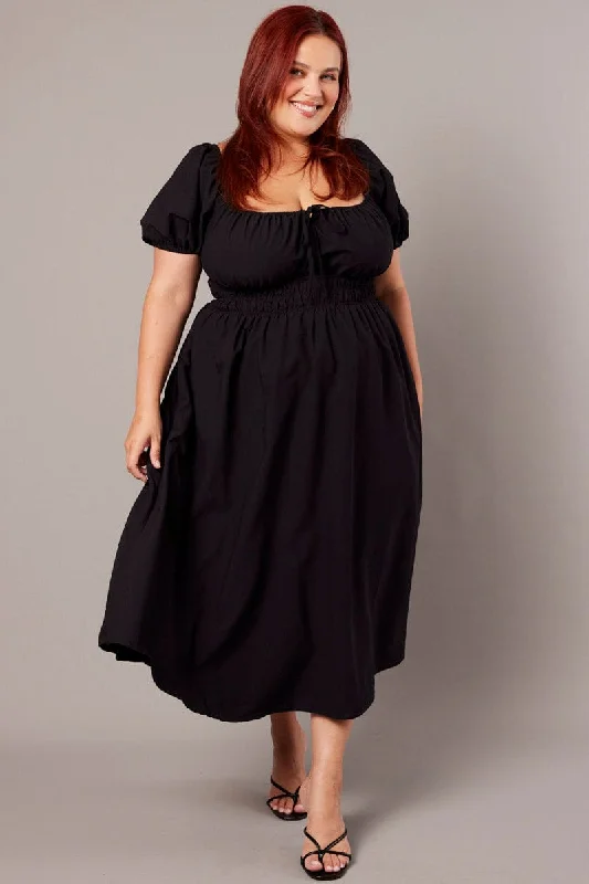 Plaid midi dresses for a fall - themed family gatheringBlack Midi Dress Short Sleeve Ruched Bust