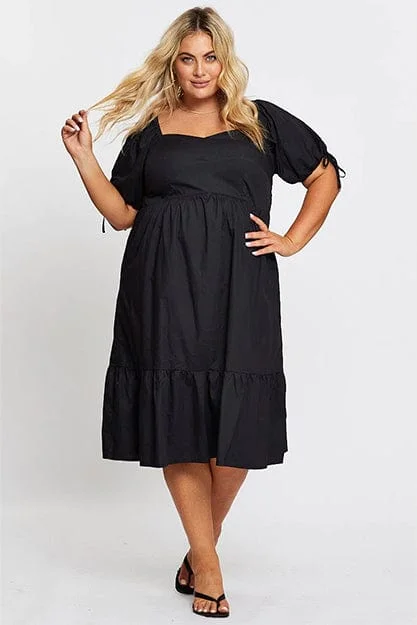 Midi dresses with side slits for a sexy and elegant appearanceBlack Short Puff Sleeve Black Bust Detail Dress