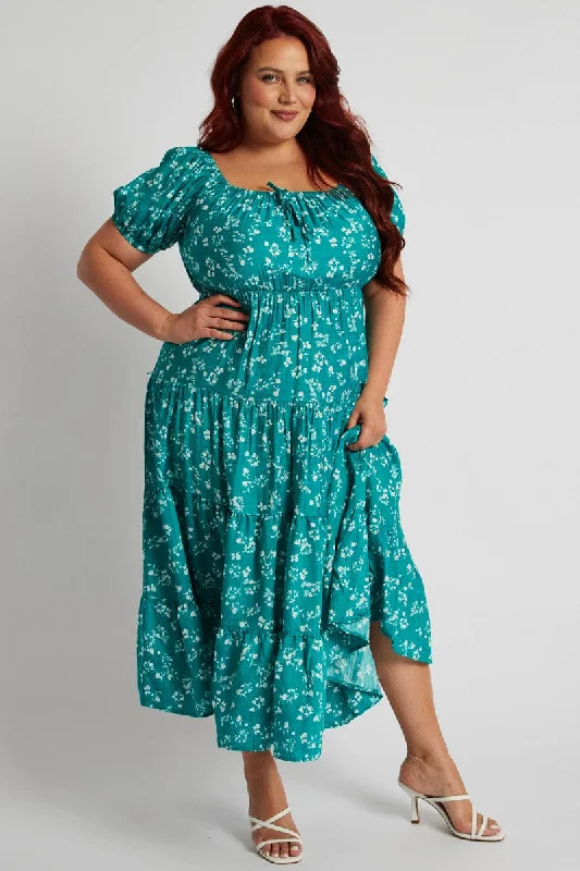 Midi dresses with animal prints for a bold and confident appearanceGreen Ditsy Midi Dress Short Sleeve Ruched Bust