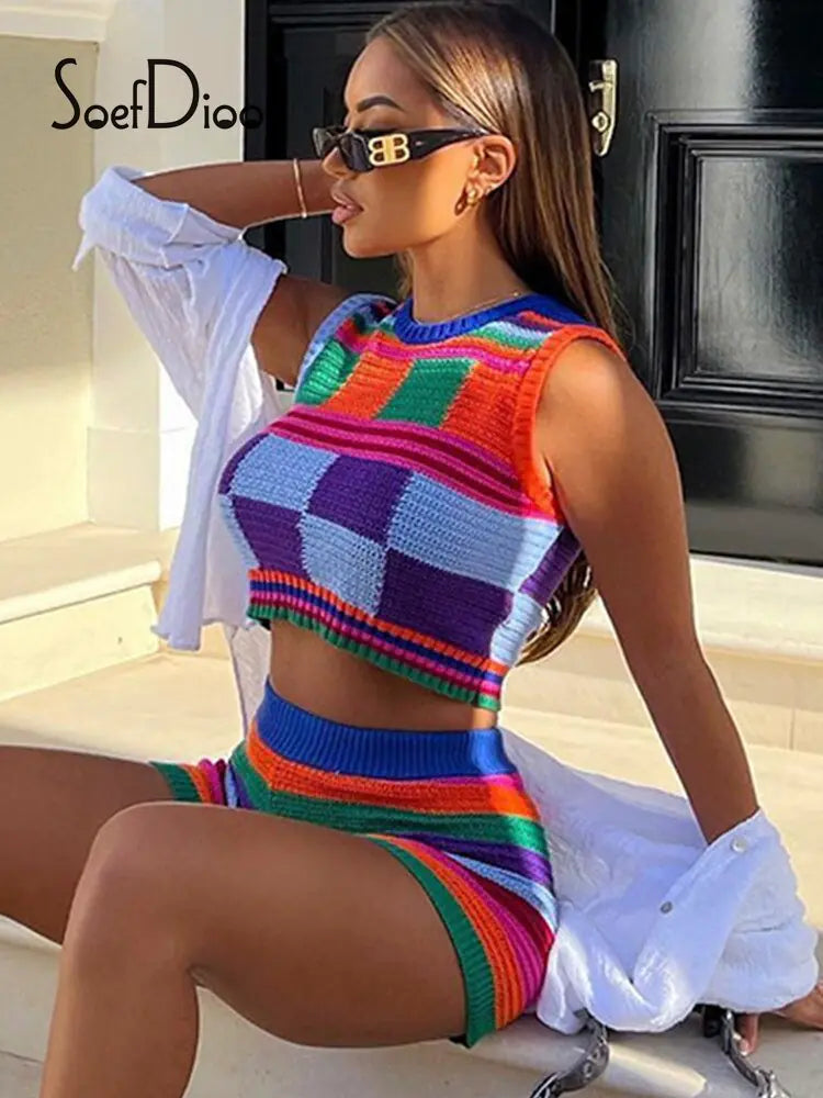 Shapers with a smooth - finish fabric to prevent chafingKnitted Contrast Color Crop Tank Top and Shorts Shapers with a smooth - finish fabric to prevent chafingKnitted Contrast Color Crop Tank Top and Shorts