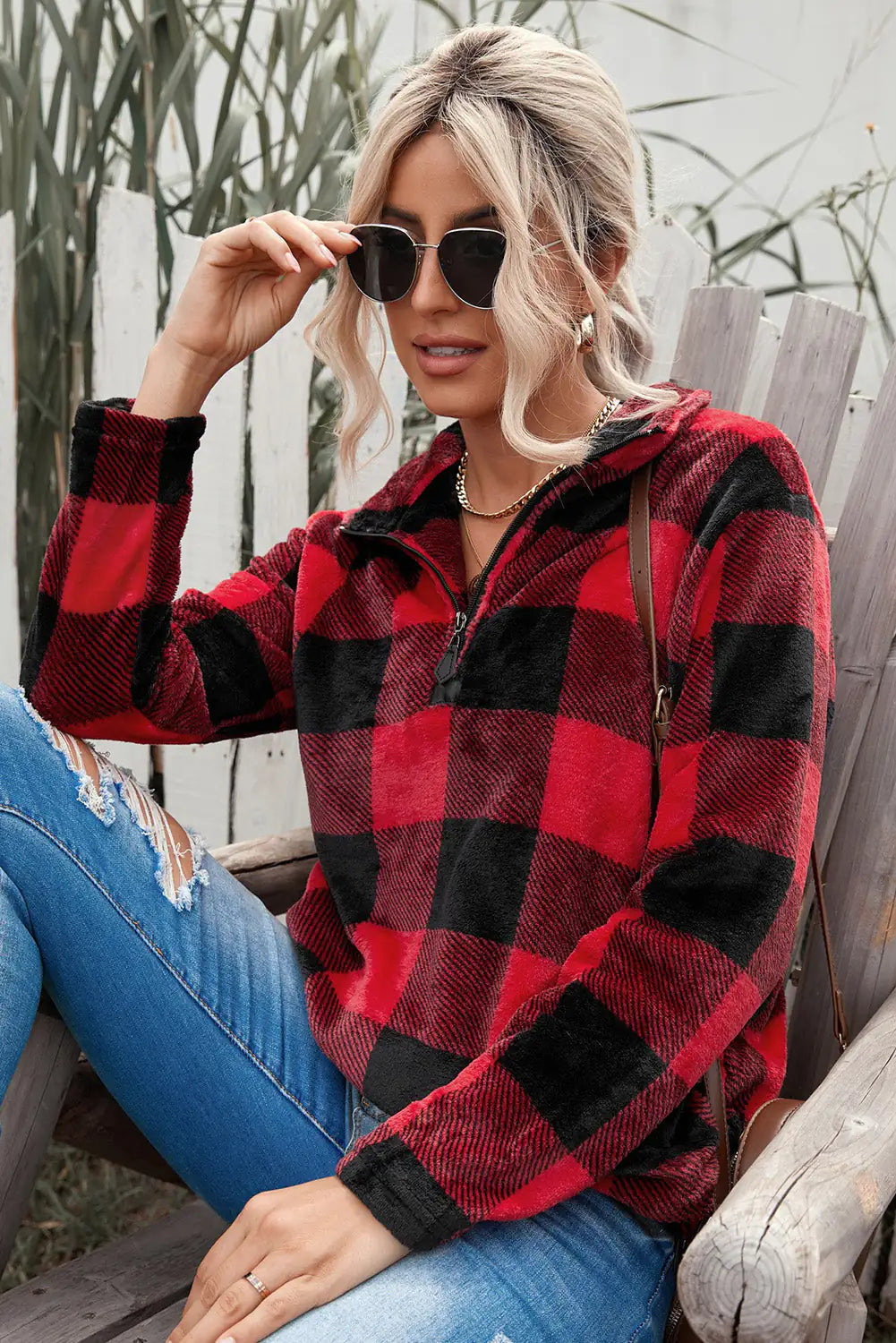 Shapers for swimmers to reduce drag in the water​Plaid Print 1/4 Collar Sweatshirt