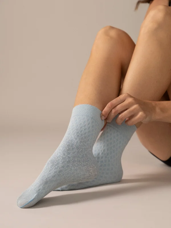 Diamond Light Socks in Powder Blue