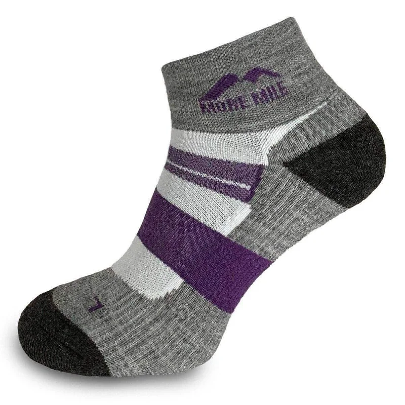 Women's silk - lined socks for a luxurious feelMore Mile Endurance Womens Running Socks - Grey Women's silk - lined socks for a luxurious feelMore Mile Endurance Womens Running Socks - Grey
