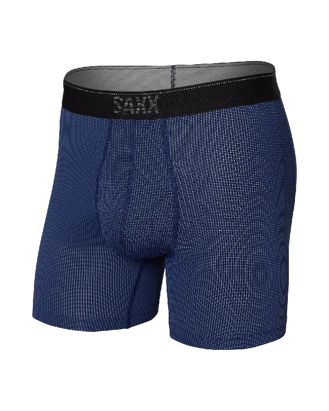 women tights with a glittery finish for a sparkly lookQuest Quick-Dry Mesh