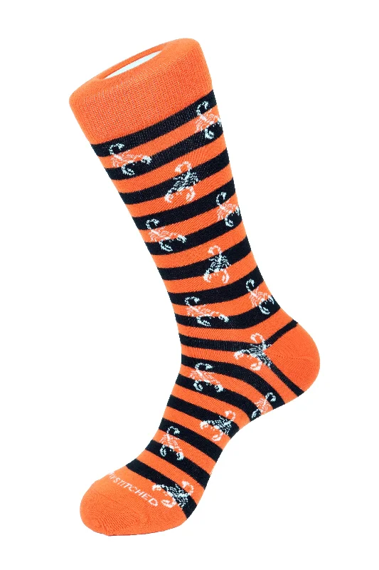 Women's no - show socks with a floral motifScorpion Stripe