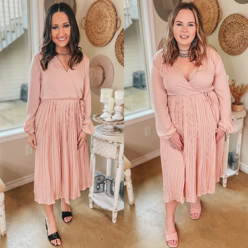 Animal print maxi dresses for a statement - making outfitBakersfield Brunch Long Sleeve Midi Dress with Pleated Skirt in Blush Pink Animal print maxi dresses for a statement - making outfitBakersfield Brunch Long Sleeve Midi Dress with Pleated Skirt in Blush Pink