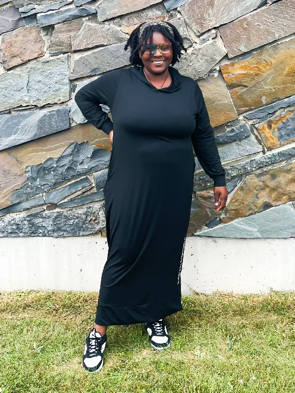 Maxi dresses with an asymmetric hem for a fashion - forward and eye - catching designDaphne Cocoon Maxi Dress by Run Free by Vee Maxi dresses with an asymmetric hem for a fashion - forward and eye - catching designDaphne Cocoon Maxi Dress by Run Free by Vee