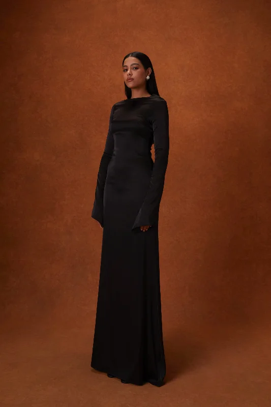 Maxi dresses with a button - down front for a classic lookKOHANNA DRESS