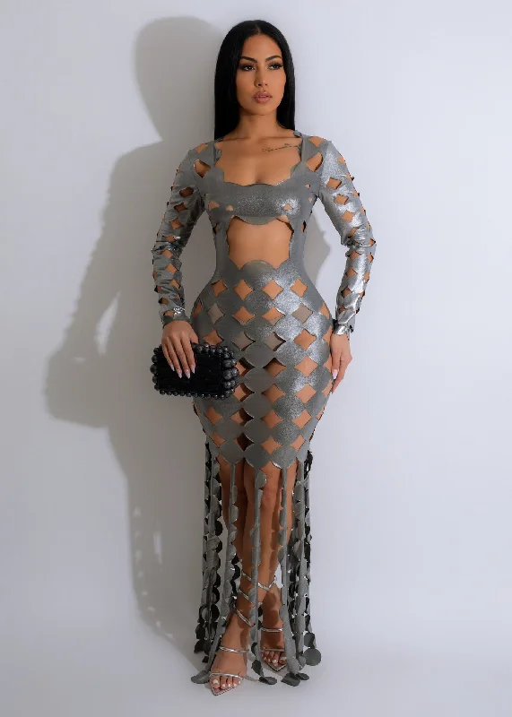Maxi dresses with balloon sleeves for a vintage - inspired styleLove On Top Metallic Maxi Dres Silver Maxi dresses with balloon sleeves for a vintage - inspired styleLove On Top Metallic Maxi Dres Silver