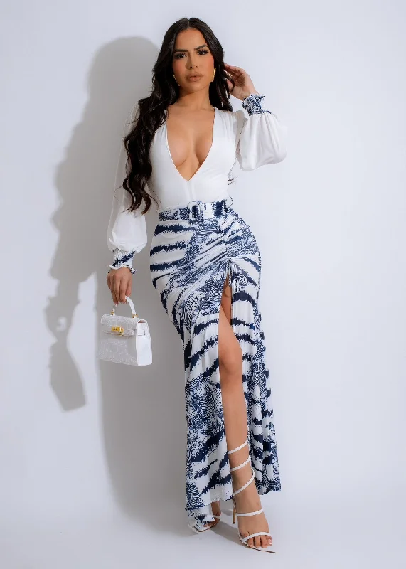 Maxi dresses with a ruched bodice for a more form - fitting and feminine shapeObservatori Del Paisatge Maxi Dress Blue Maxi dresses with a ruched bodice for a more form - fitting and feminine shapeObservatori Del Paisatge Maxi Dress Blue
