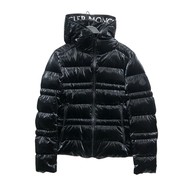 Hooded women's puffer coats in neon colors for high - visibility sportsMONCLER/Puffer Jkt/1/BLK/full zip puffer Hooded women's puffer coats in neon colors for high - visibility sportsMONCLER/Puffer Jkt/1/BLK/full zip puffer