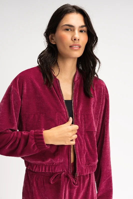 Shearling - lined women's leather coats for ultimate warmth and luxuryBeat Sweatshirt Shearling - lined women's leather coats for ultimate warmth and luxuryBeat Sweatshirt