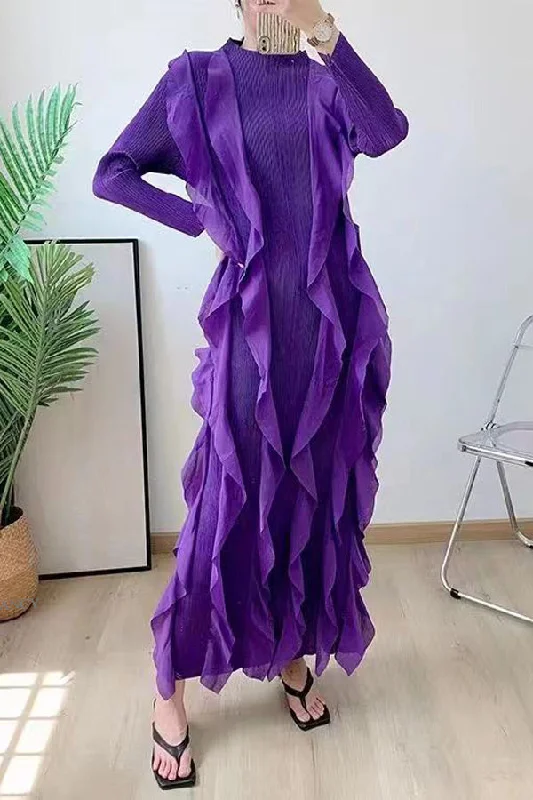Bodycon dress with a metallic finish​Bodycon Long Sleeve Ruffle Stretch Dress