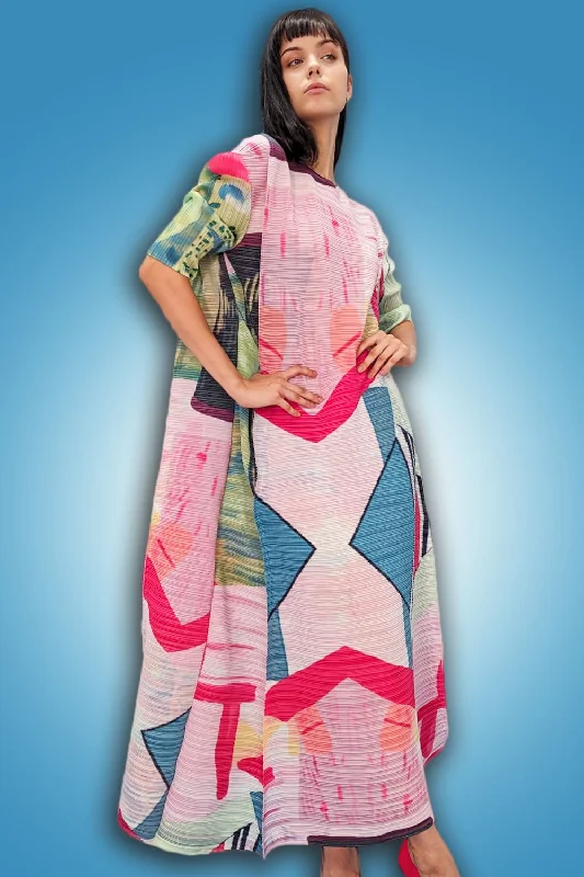 Bodycon dress with a one - shoulder designShort Sleeve Abstract Print Pleated Long Dress Bodycon dress with a one - shoulder designShort Sleeve Abstract Print Pleated Long Dress